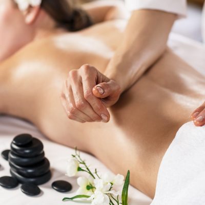 Soin Massage Californien - Lomi Lomi - Institut Pyrène